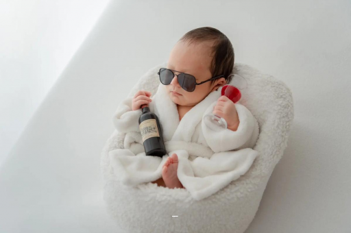 日照五个月宝宝能坐吗 日照五个月宝宝能坐吗